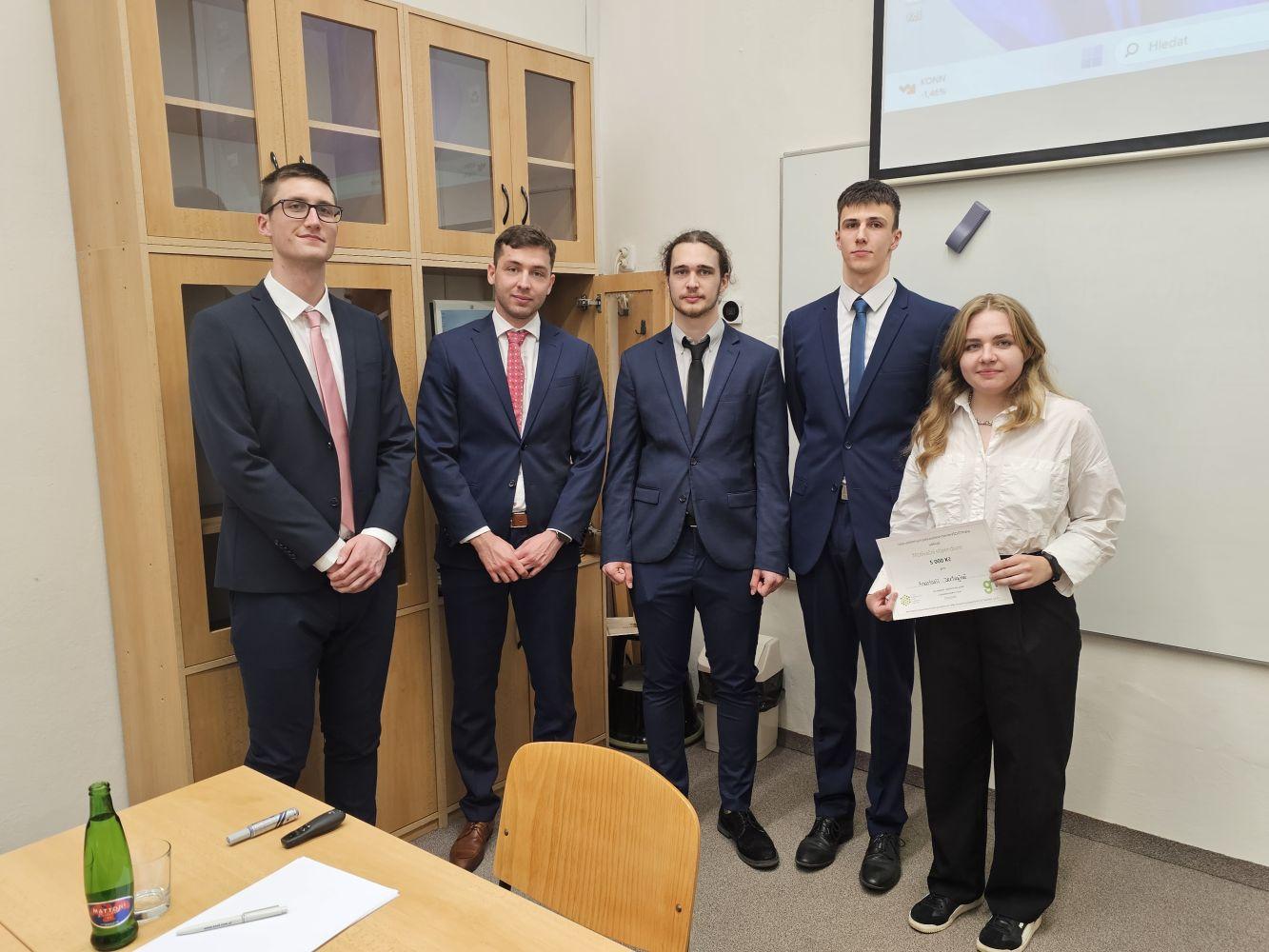 SZZ Bakalářských studentů