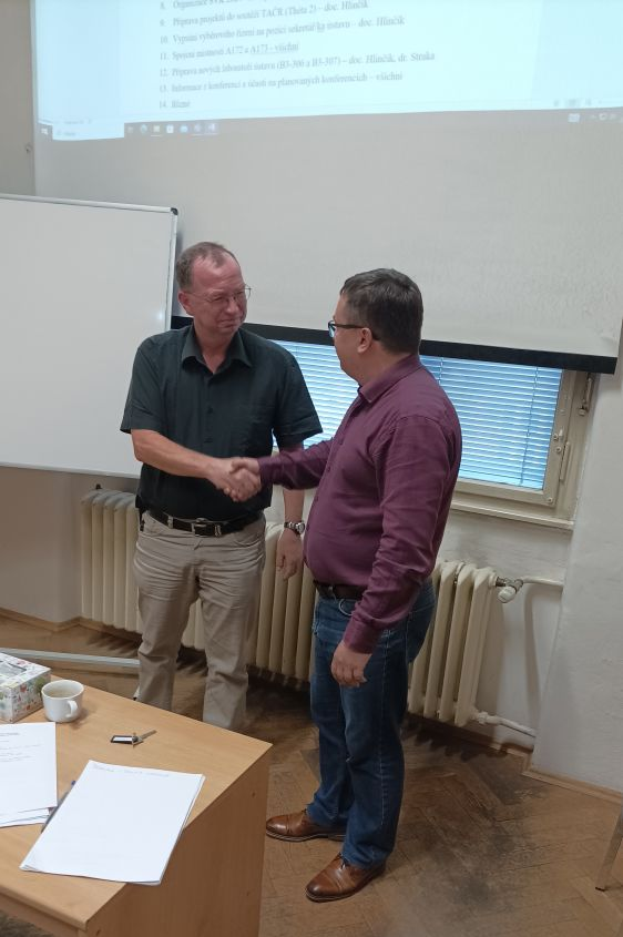 Doc. Šimáček pracuje na VŠCHT již 25 let!