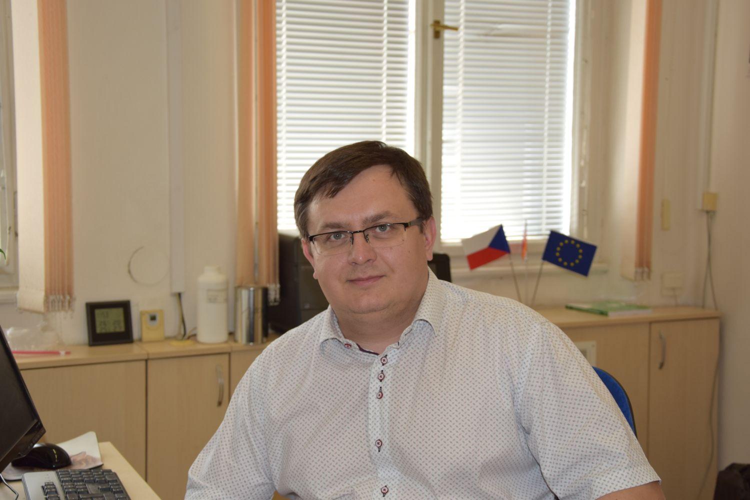 Hlinčík Tomáš; 160623; 6